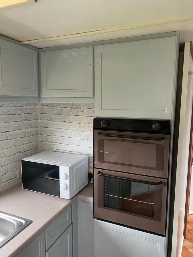 L&G Family Holidays 6 Berth Coral Beach Laura Familys Only And Lead Person Must Be Over 30 Ingoldmells Exterior photo